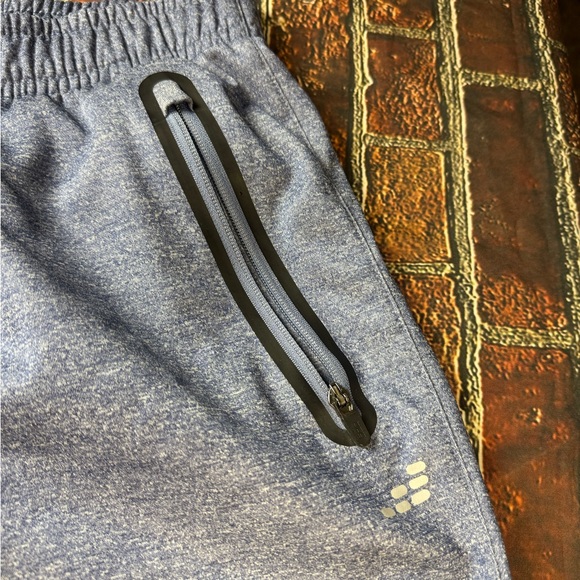 BCG Men's Charcoal Joggers with Zipper Pockets - Picture 7 of 12